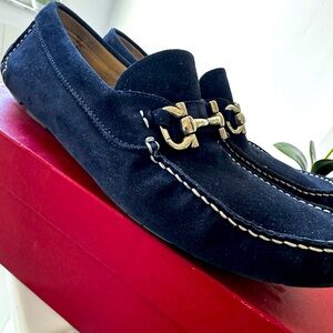 Salvatore Ferragamo loafers!!